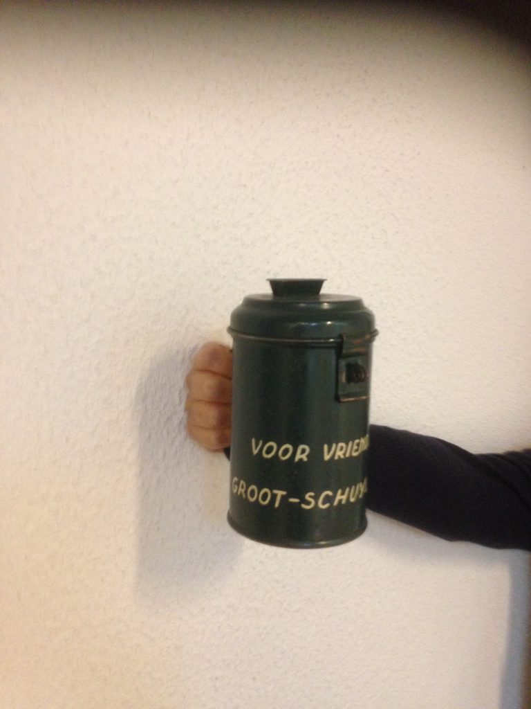 De collectebus Stichting Vrienden van Groot Schuylenburg